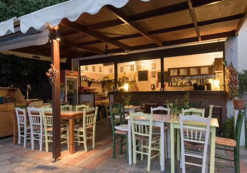 Hotel Proimos Maisonnettes