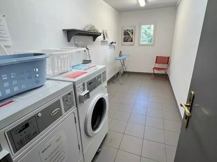 호텔 Resid Artel Cadarache Iter