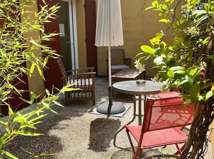 호텔 Resid Artel Cadarache Iter