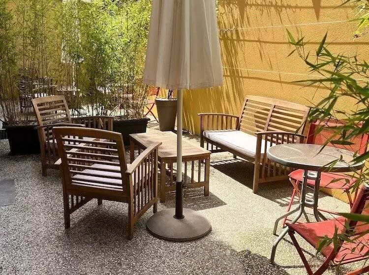 호텔 Resid Artel Cadarache Iter