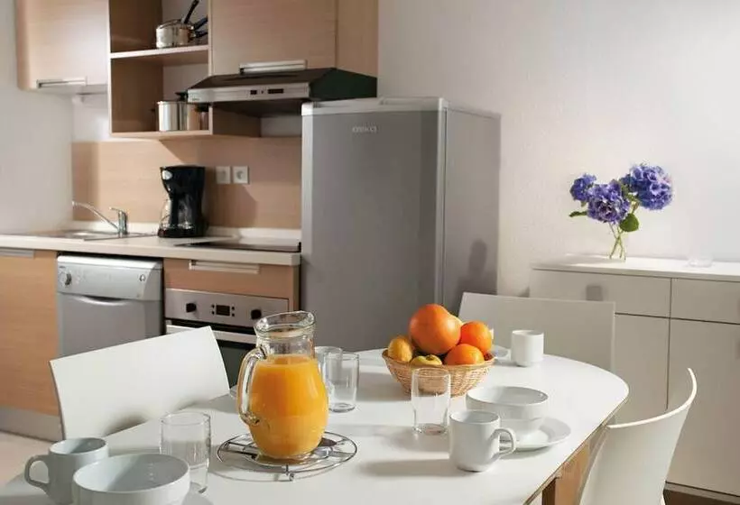 Hotel Résidence Lagrange Vacances Domaine De Val Queven