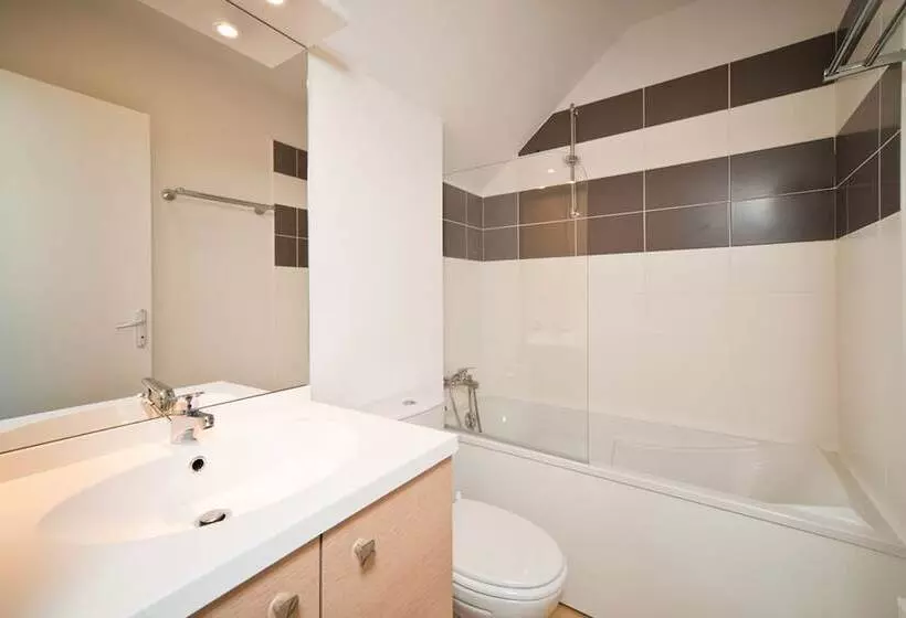 Hotel Résidence Lagrange Vacances Domaine De Val Queven