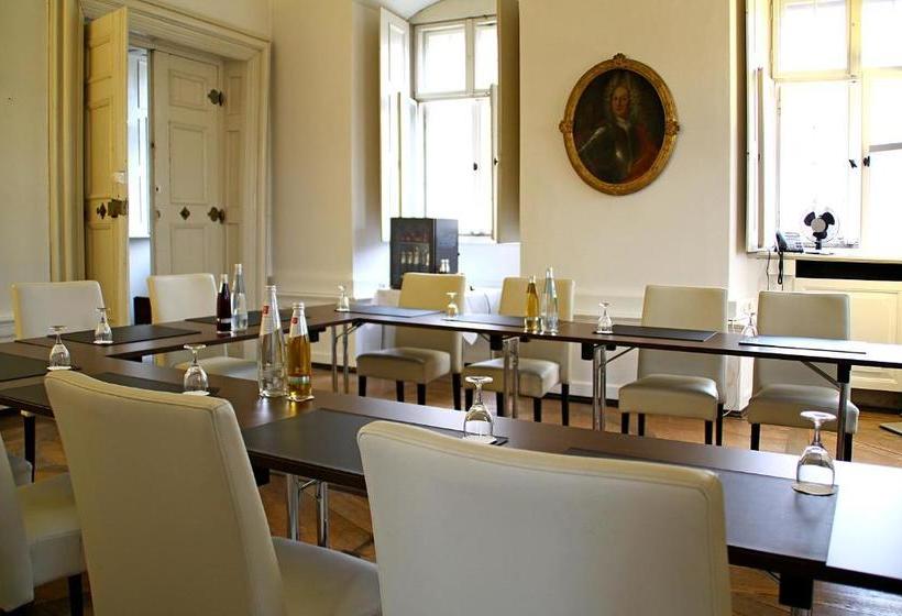 Отель Golf Schloss Reichmannsdorf