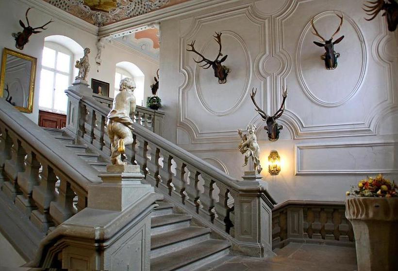 Отель Golf Schloss Reichmannsdorf