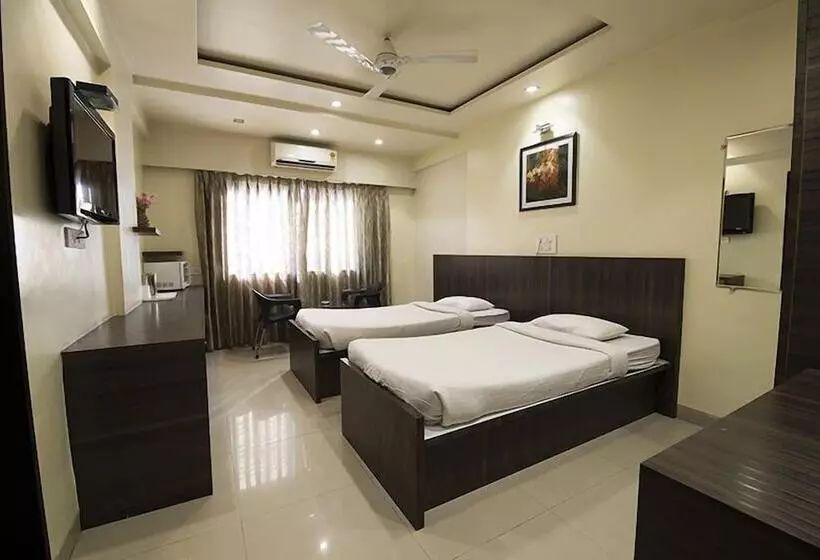 Hotel Suresh Inn