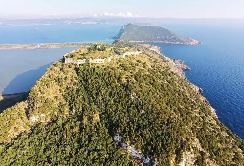 Отель The Romanos, A Luxury Collection Resort, Costa Navarino