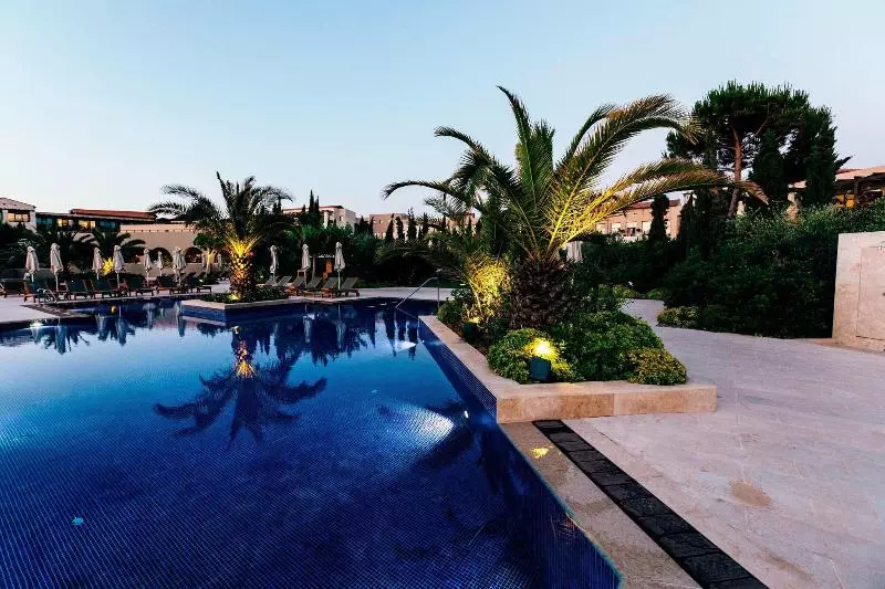 Отель The Romanos, A Luxury Collection Resort, Costa Navarino