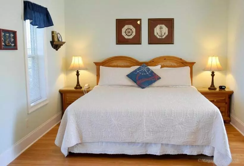 ホテル The Sunset Inn