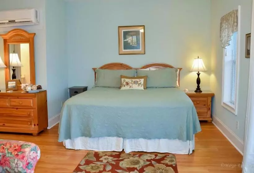 ホテル The Sunset Inn