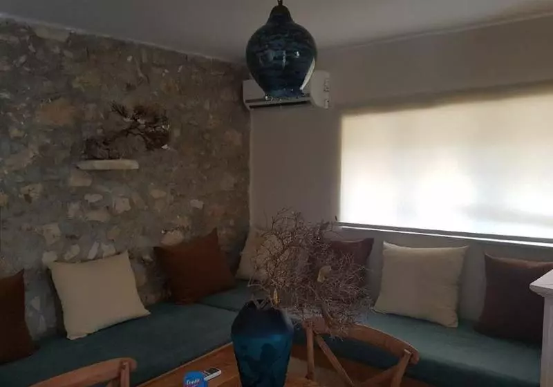 فندق Vamos Cottages