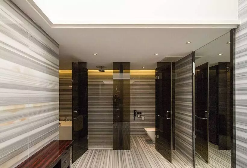 هتل Sanya Visun Royal Yacht