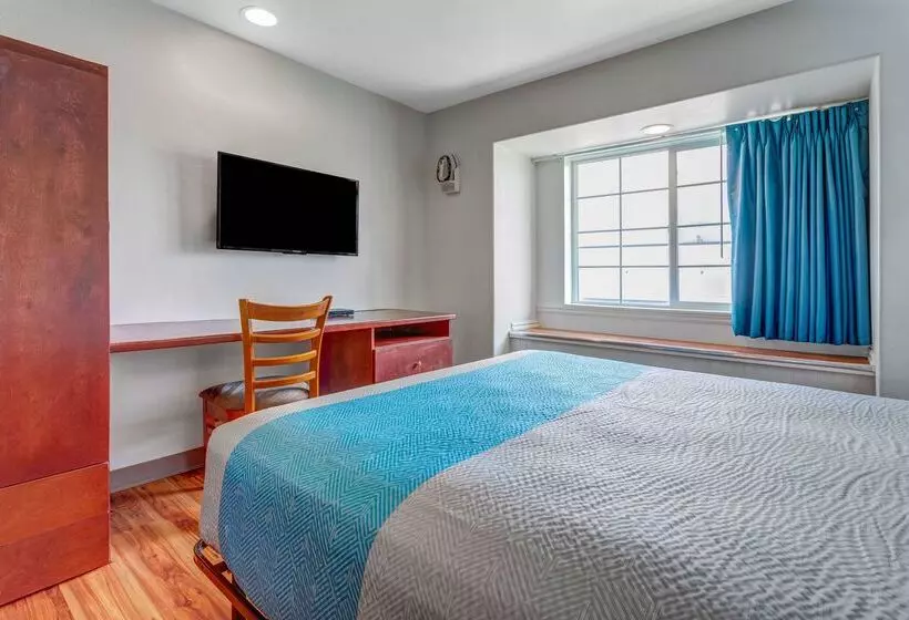 Motel 6idaho Falls, Id Snake River