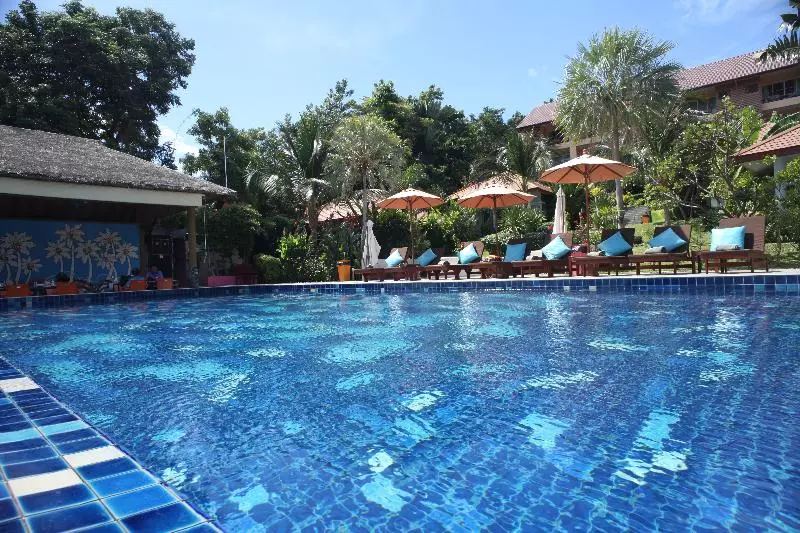 Resort Palm Coco Mantra