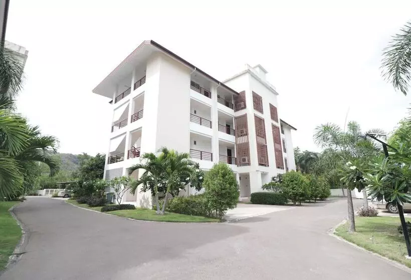 Tai Pan Resort And Condominium