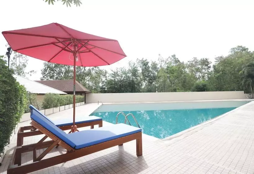 Tai Pan Resort And Condominium