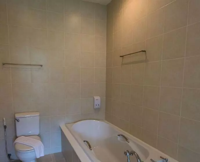 Tai Pan Resort And Condominium