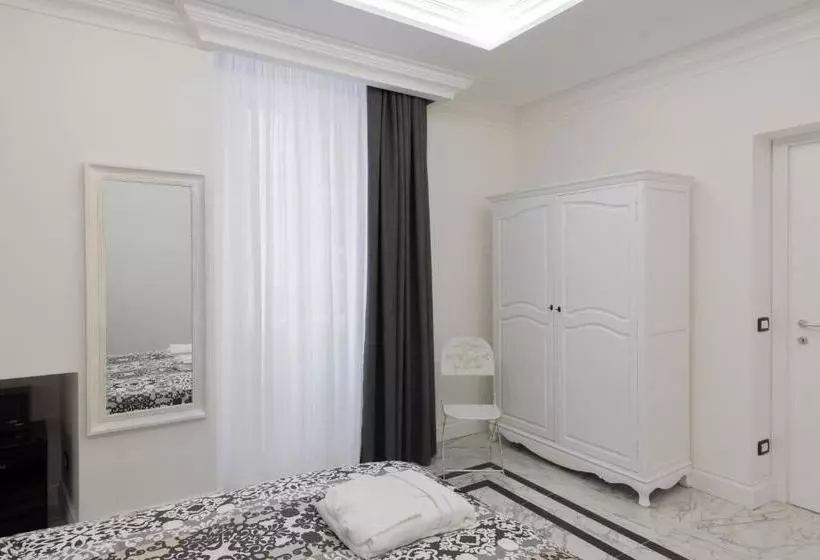 Aurora 31   Suite & Breakfast