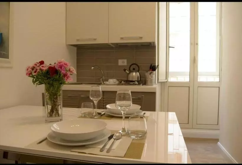 Aurora 31   Suite & Breakfast