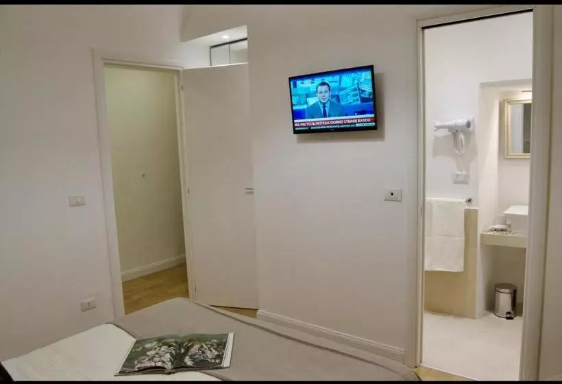 Aurora 31   Suite & Breakfast