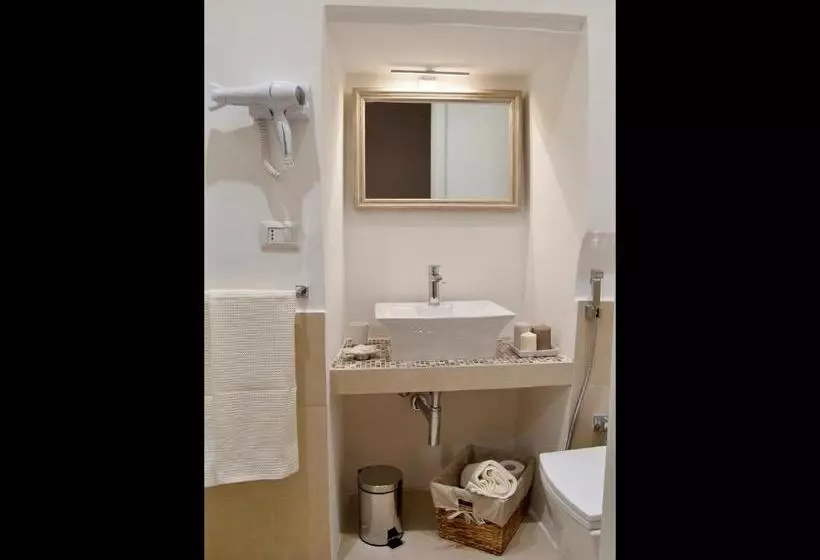 Aurora 31   Suite & Breakfast