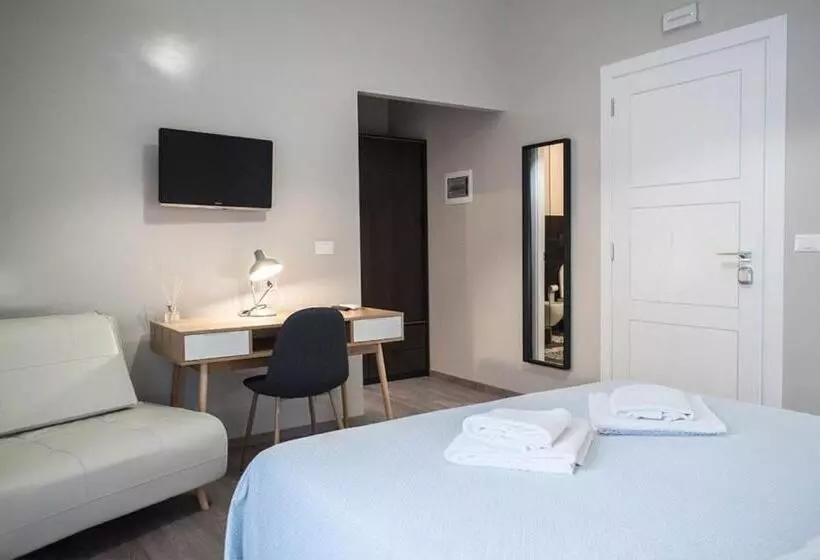 B&b Santi Quattro Al Colosseo