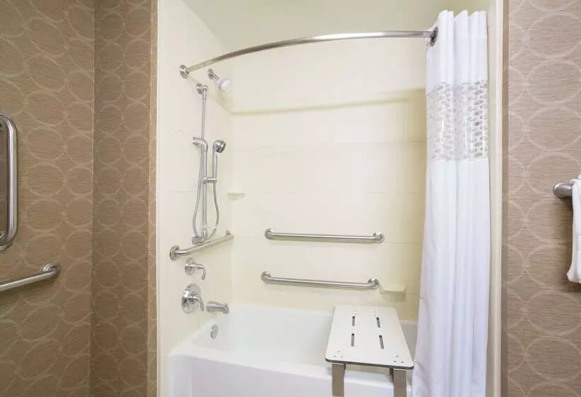 Hampton Inn & Suites I35/mulvane