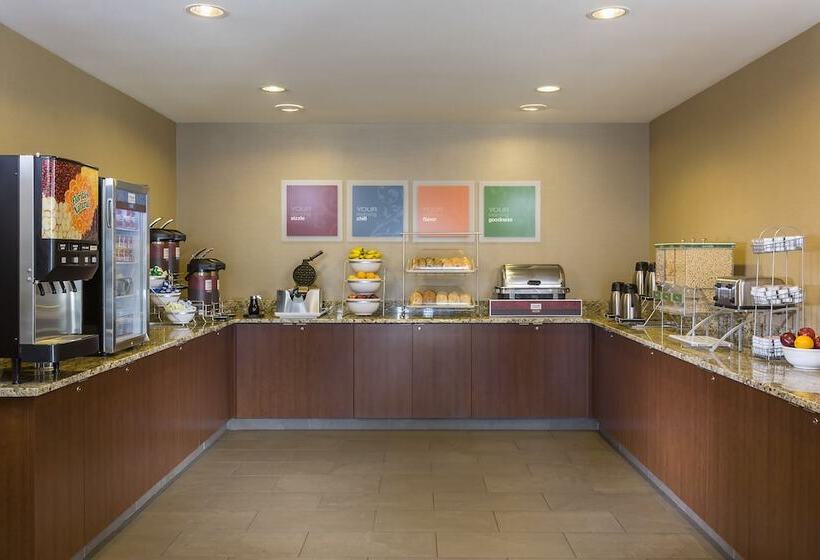 בית מלון כפרי Comfort Suites Medical Center