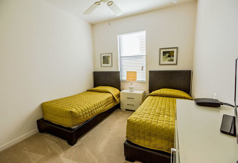 호텔 Contempo Vacation Homes