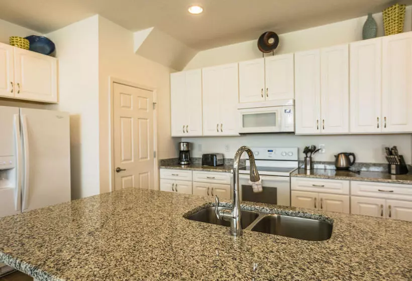 酒店 Contempo Vacation Homes