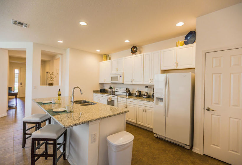 호텔 Contempo Vacation Homes