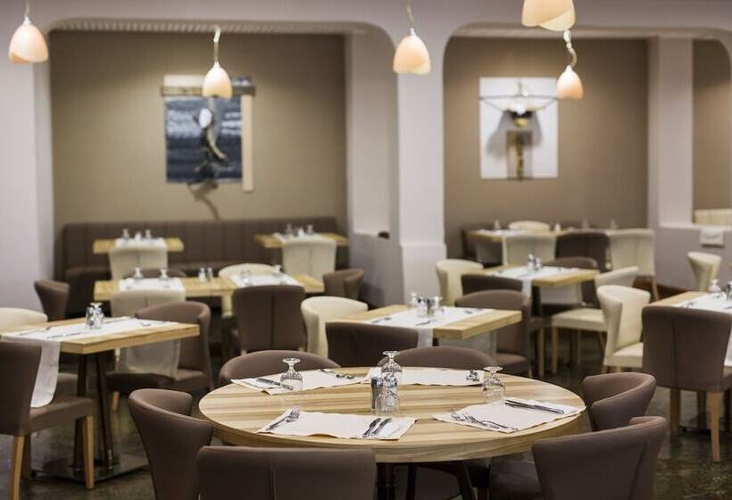 Szálloda Delphi Beach   All Inclusive