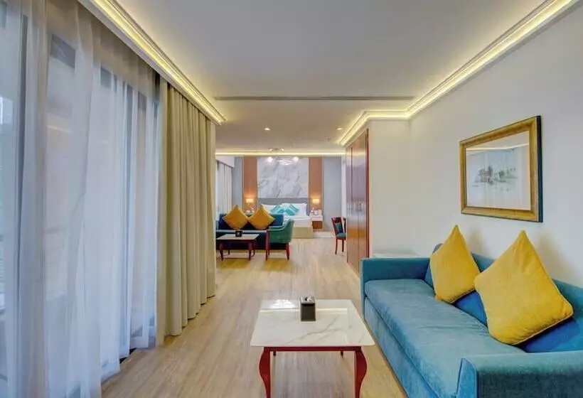 هتل Donatello