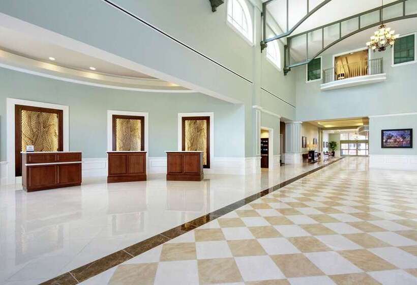 فندق Embassy Suites By Hilton Savannah Historic District