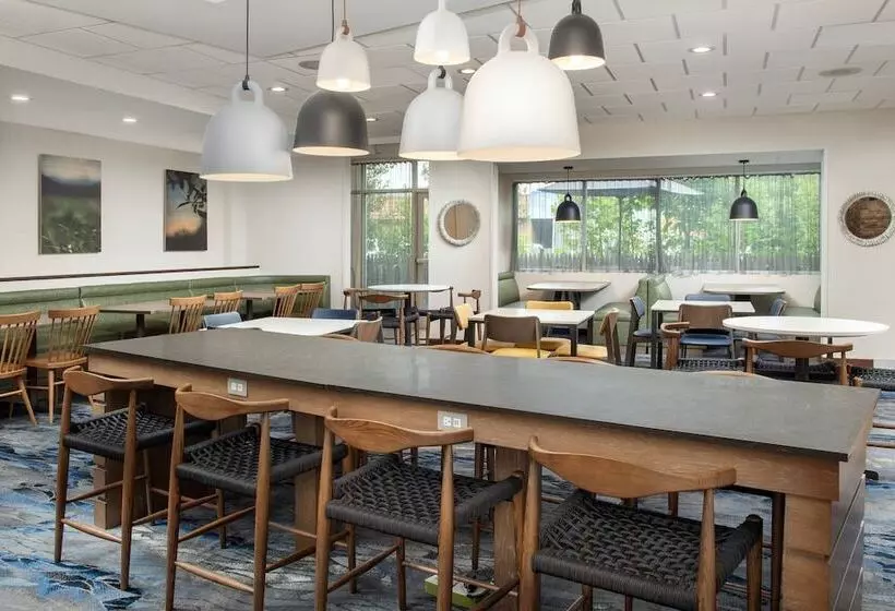 호텔 Fairfield Inn & Suites By Marriott Ithaca