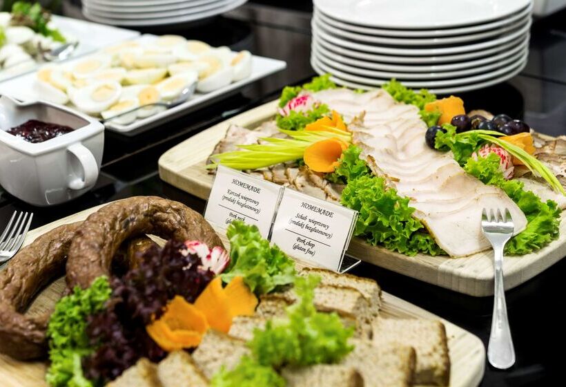 酒店 Golden Tulip Krakow City Center