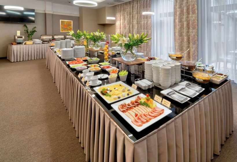 酒店 Golden Tulip Krakow City Center