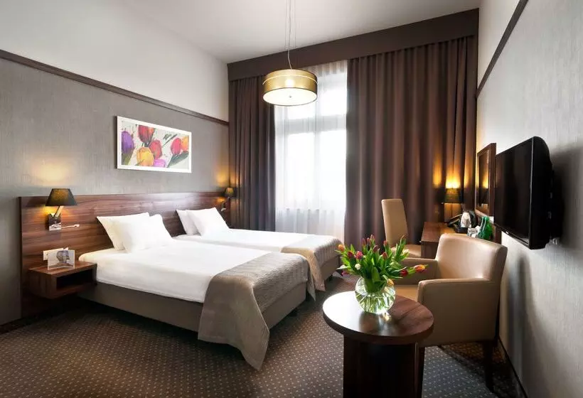 Hotel Golden Tulip Krakow City Center