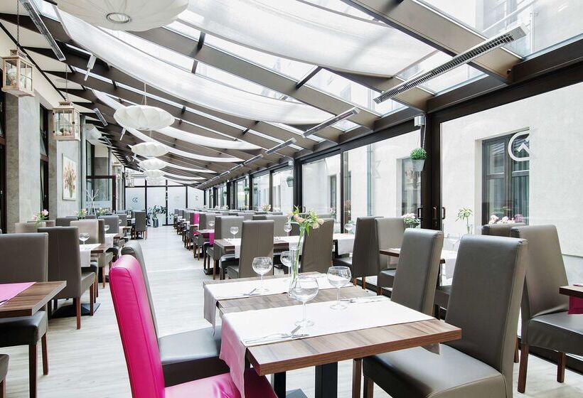 酒店 Golden Tulip Krakow City Center