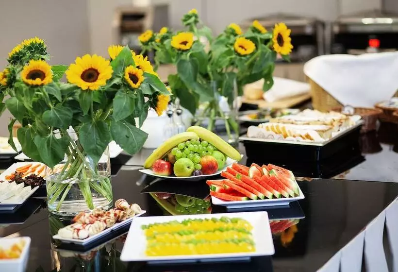 Hotel Golden Tulip Krakow City Center