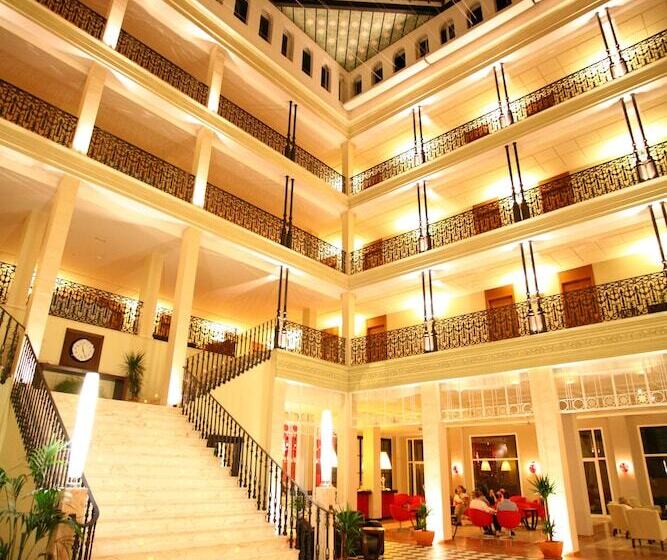 Gran Hotel Aqualange   Balneario De Alange