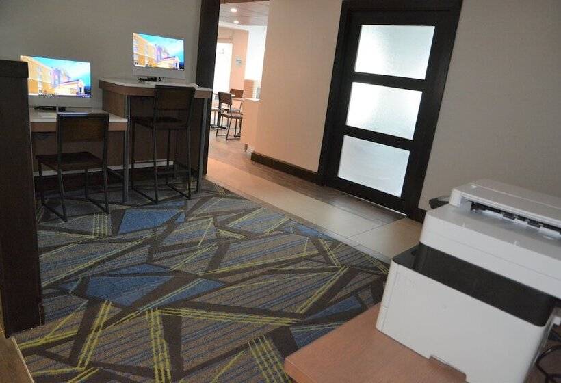 酒店 Holiday Inn Express & Suites Caryville, An Ihg