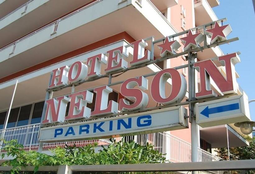 هتل Nelson
