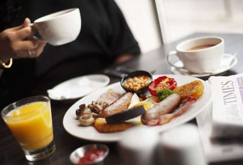 Отель Sandman Signature Newcastle