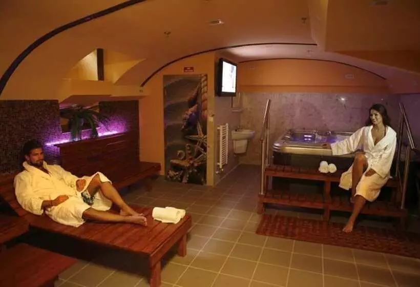 Six Inn Hotel Budapest