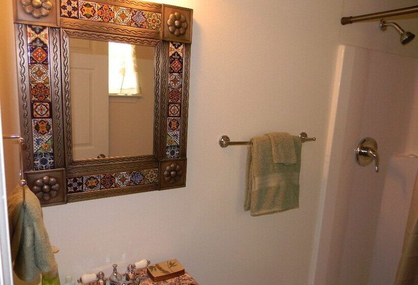 Отель Vara Guest House