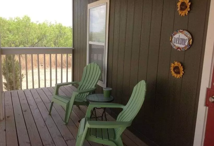 Hotelli Vara Guest House