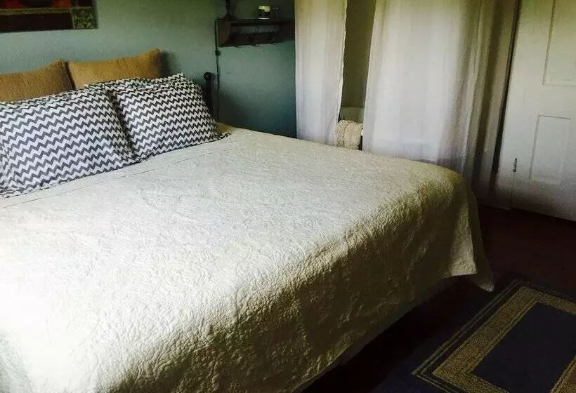 Hotelli Vara Guest House