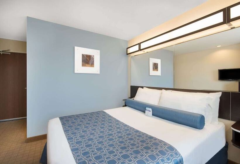 Microtel Inn & Suites By Wyndham Stanley