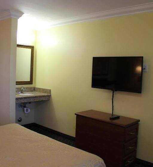 Motel 6 South Gate CA