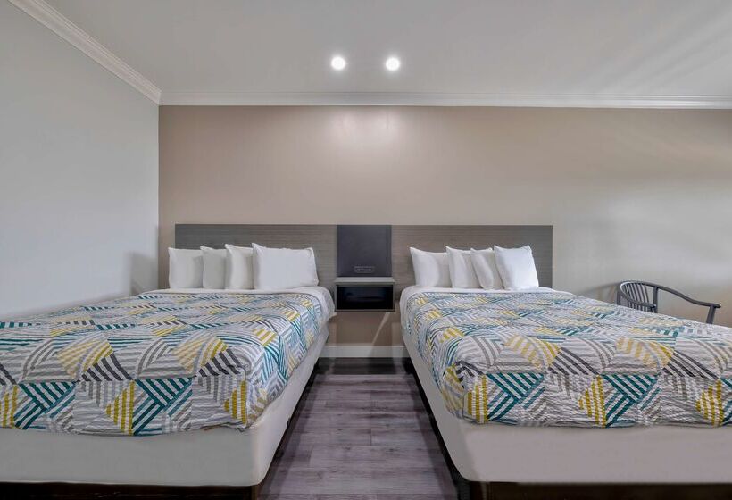 Motel 6 South Gate CA